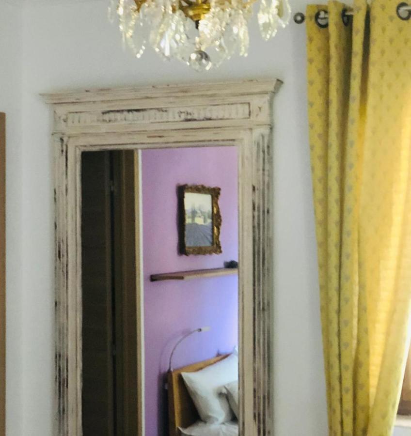 B&B Oasis Des Lavandes - Chambre Coqueliot Villeneuve-lès-Avignon Esterno foto