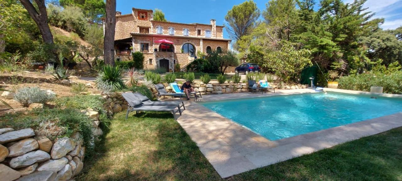 B&B Oasis Des Lavandes - Chambre Coqueliot Villeneuve-lès-Avignon Esterno foto